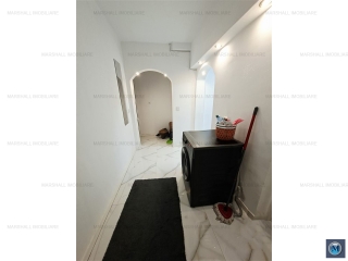Apartament 2 camere de vanzare, zona Malu Rosu, 38 mp