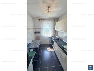 Apartament 3 camere de vanzare, zona Nord, 64,00 mp