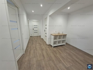 Apartament 3 camere de vanzare, zona Central, 78 mp