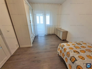 Apartament 3 camere de vanzare, zona Central, 78 mp