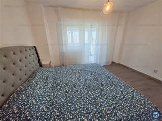 Apartament 3 camere de vanzare, zona Central, 78 mp