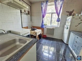 Apartament 2 camere de vanzare, zona Eminescu, 60 mp