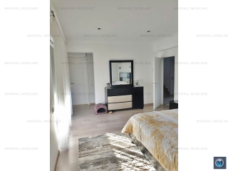 Casa cu 5 camere de inchiriat, zona Albert, 220.51 mp
