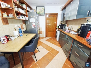 Apartament 4 camere de vanzare, zona Gheorghe Doja, 94 mp