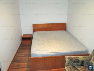 Apartament 2 camere de vanzare, zona Malu Rosu, 40 mp