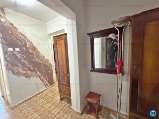 Apartament 2 camere de vanzare, zona B-dul Bucuresti, 49.60 mp