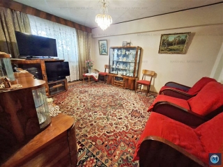 Apartament 3 camere de vanzare, zona Ultracentral, 65.38 mp