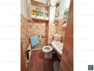Apartament 3 camere de vanzare, zona Ultracentral, 65.38 mp