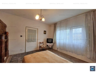 Casa cu 7 camere de vanzare in Boldesti-Scaeni, zona Central, 218 mp