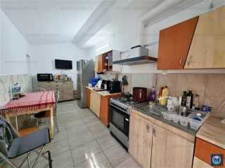 Casa cu 4 camere de vanzare, zona Bereasca, 77.30 mp