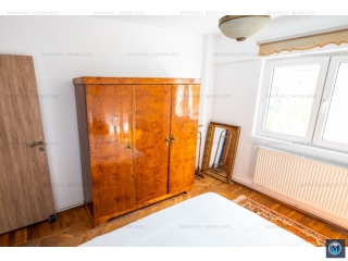 Apartament 3 camere de vanzare, zona Ultracentral, 70 mp