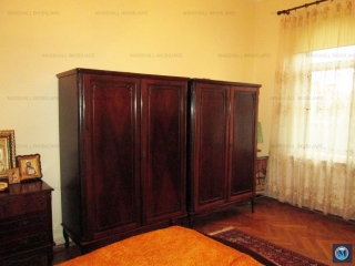 Casa cu 4 camere de vanzare, zona Central, 120.54 mp