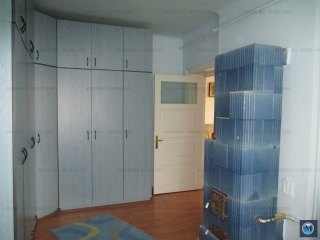 Vila cu 7 camere de vanzare, zona Ana Ipatescu, 156.98 mp