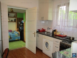 Vila cu 7 camere de vanzare, zona Ana Ipatescu, 156.98 mp