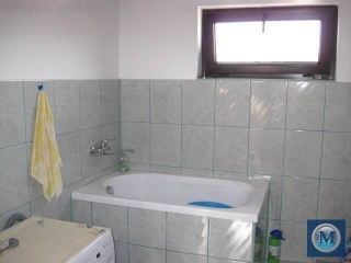 Vila cu 4 camere de vanzare, zona 9 Mai, 173 mp