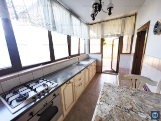 Vila cu 6 camere de inchiriat, zona Albert, 280 mp