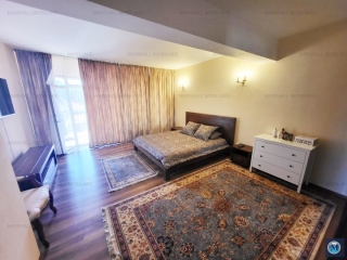 Vila cu 6 camere de inchiriat, zona Albert, 280 mp