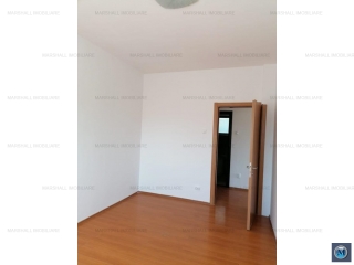 Vila cu 6 camere de vanzare, zona Transilvaniei, 360 mp