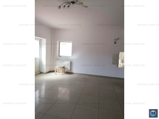 Vila cu 6 camere de vanzare, zona Transilvaniei, 360 mp