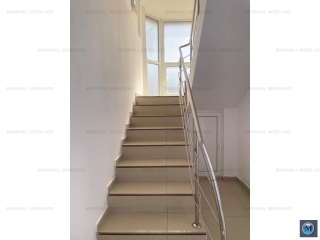Vila cu 6 camere de vanzare, zona Transilvaniei, 360 mp
