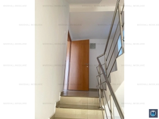 Vila cu 6 camere de vanzare, zona Transilvaniei, 360 mp