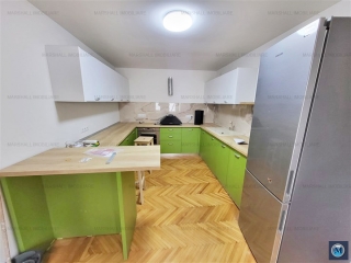 Casa cu 3 camere de inchiriat, zona Buna Vestire, 90 mp
