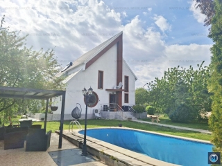 Vila cu 5 camere de vanzare in Baicoi, 236 mp