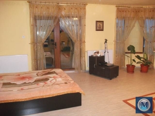 Vila cu 4 camere de vanzare, zona Buna Vestire, 460 mp
