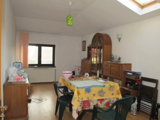 Vila cu 5 camere de vanzare, zona Central, 192 mp