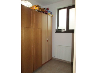 Vila cu 5 camere de vanzare, zona Central, 192 mp