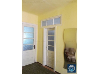 Casa cu 4 camere de vanzare, zona Ultracentral, 115.02 mp