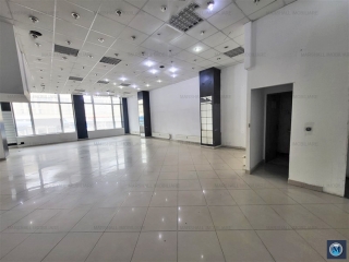 Spatiu comercial de inchiriat, zona Vest, 134 mp