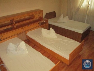 Vila cu 9 camere de vanzare, zona Mihai Bravu, 350 mp