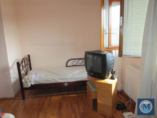 Vila cu 9 camere de vanzare, zona Mihai Bravu, 350 mp