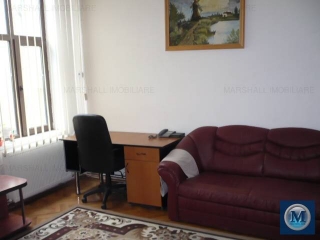 Vila cu 4 camere de vanzare, zona Democratiei, 170 mp