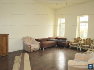 Casa cu 4 camere de vanzare, zona Rudului, 250 mp