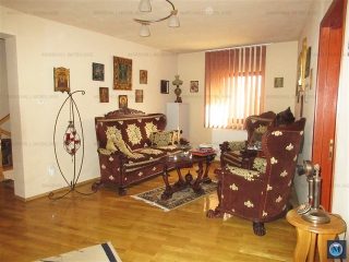 Vila cu 8 camere de vanzare, zona Albert, 654.65 mp