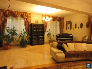 Vila cu 8 camere de vanzare, zona Albert, 654.65 mp